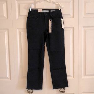 Brand new Jones New York petite jeans with tags